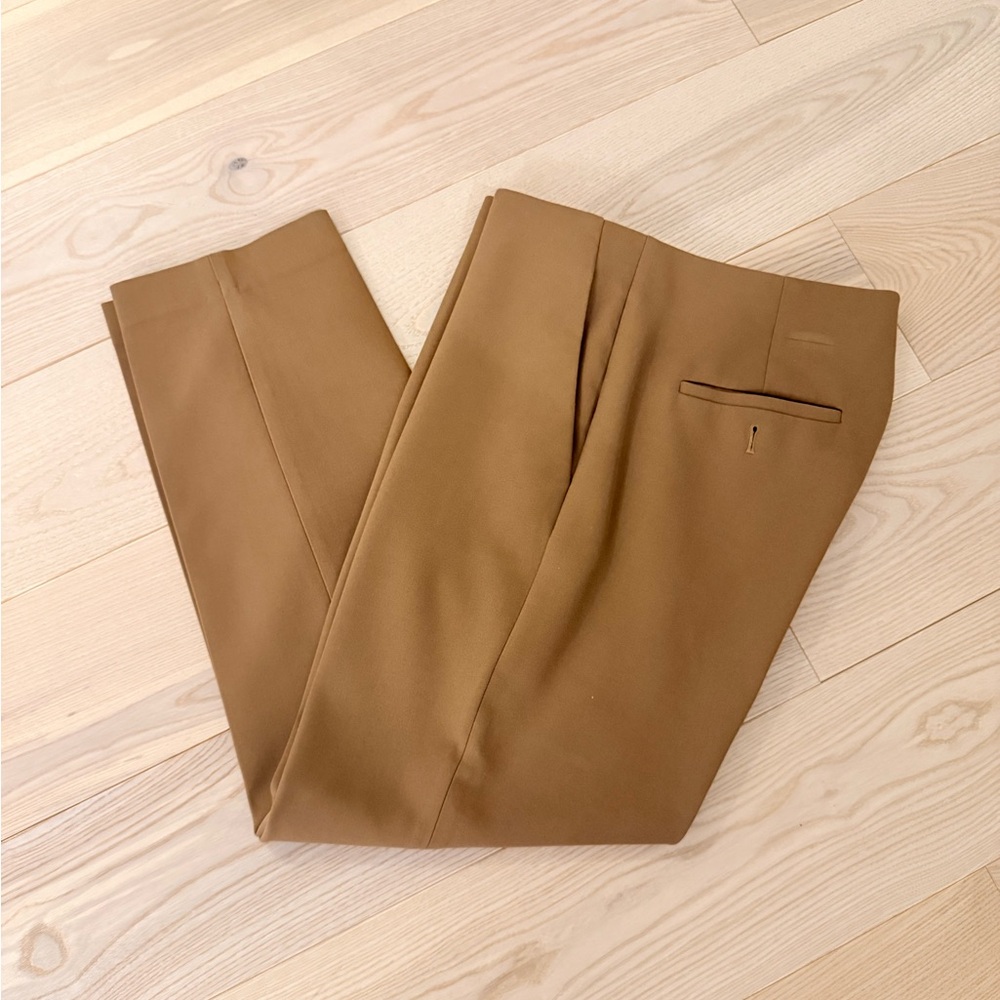 Aritzia Cropped Tailored Pants in Camel Brown